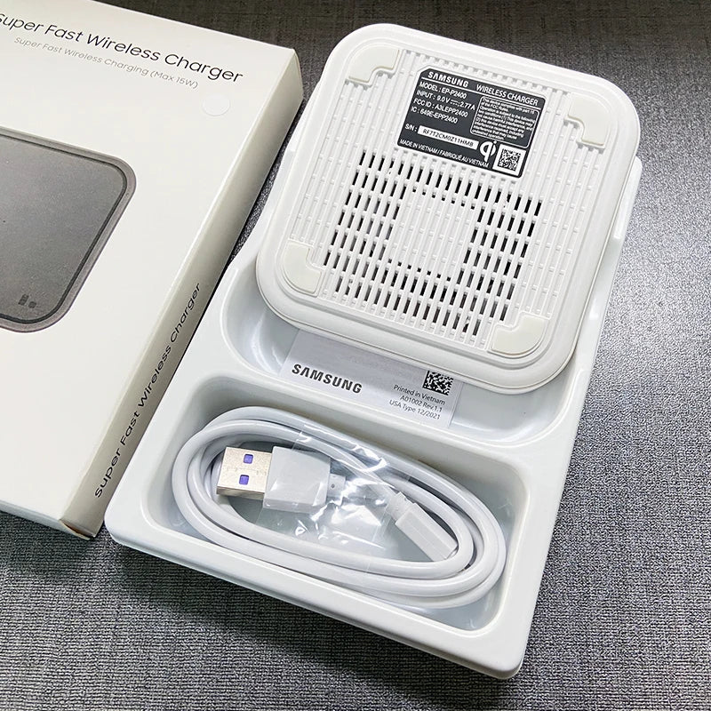 Samsung vezeték nélküli töltő 15 W Qi gyorstöltő pad